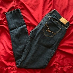 Gilly Hicks jeans cheeky stretch size 4